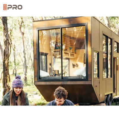 Lichte staalstructuur Log Cabin Kits Prefabricated Luxury Villa Prefab Mini Houses